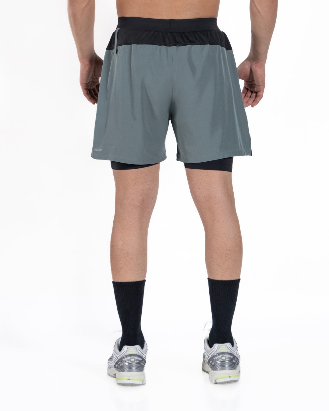 LIMITLESS TRAINING SHORTS